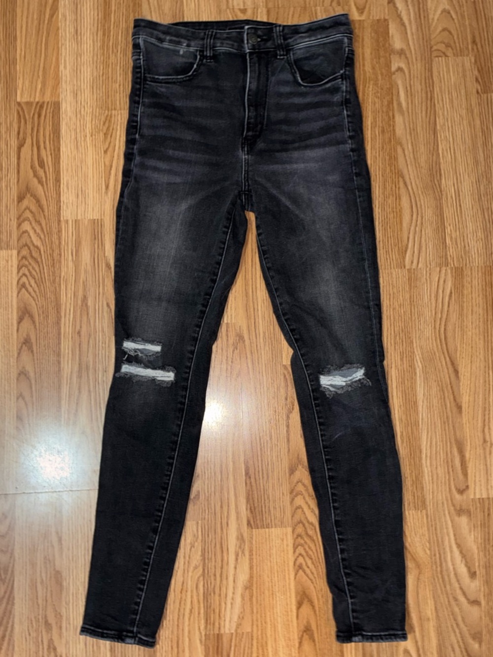 American Eagle Outfitters Black Skinny Ripped Jeans with Faded Detail